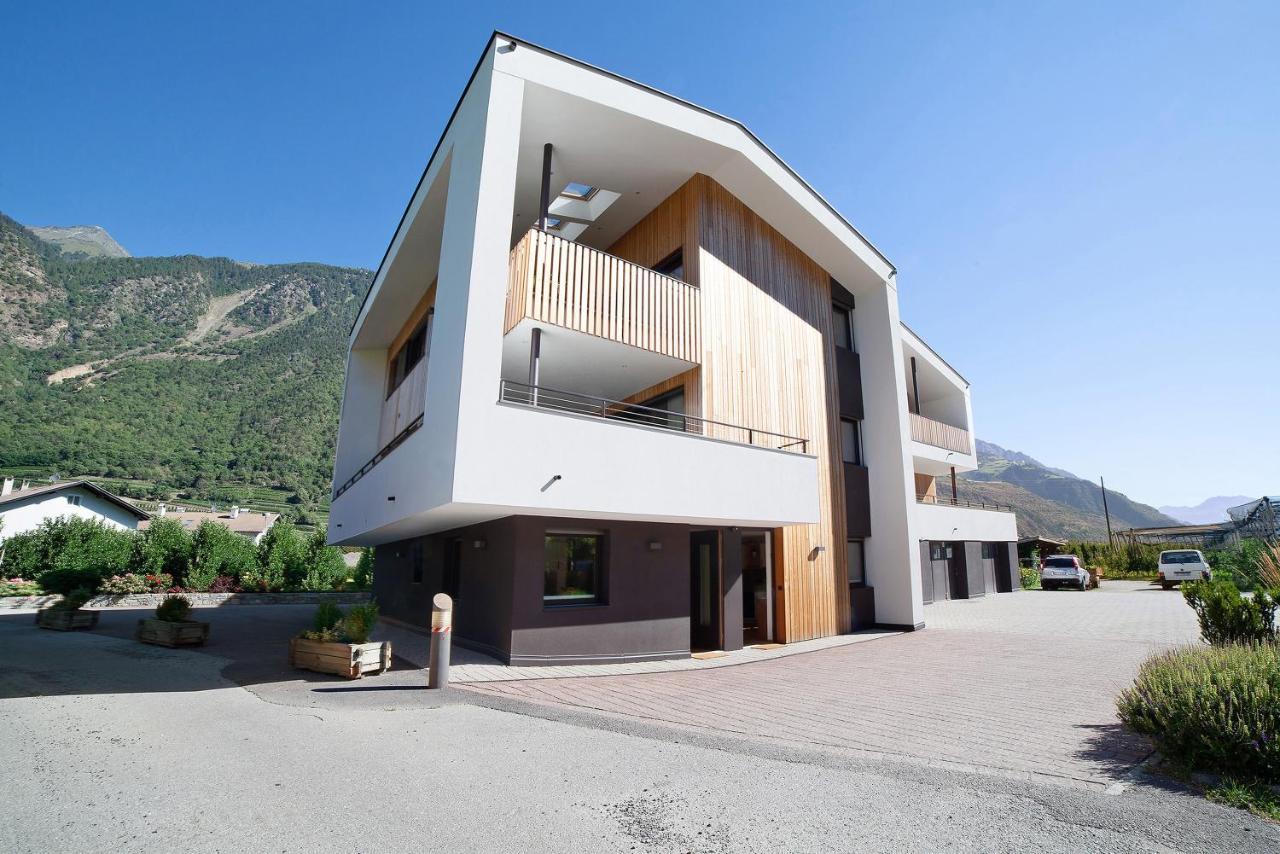 Waalhof Ferienwohnung Golden Ciardes Dış mekan fotoğraf