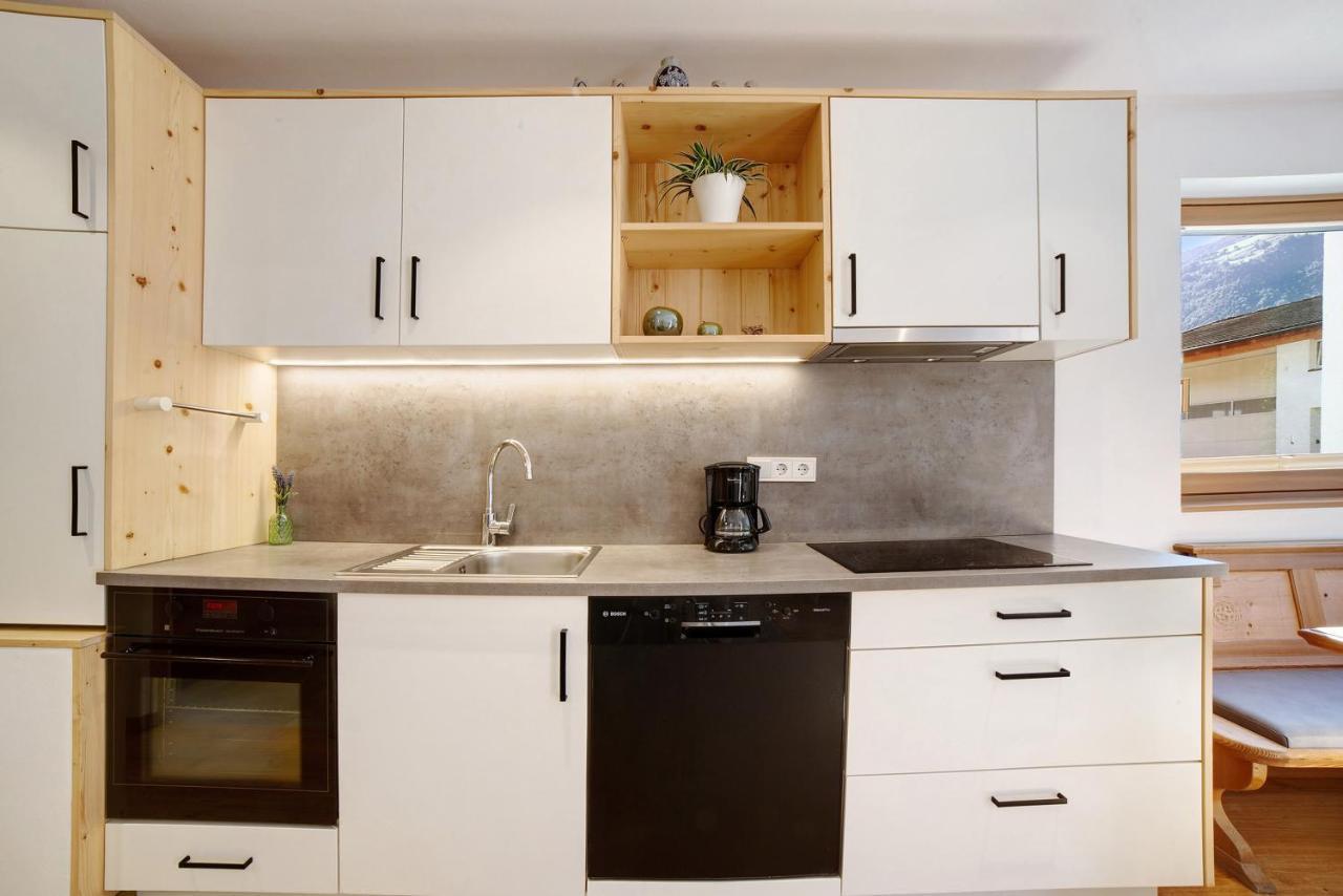 Waalhof Ferienwohnung Golden Ciardes Dış mekan fotoğraf