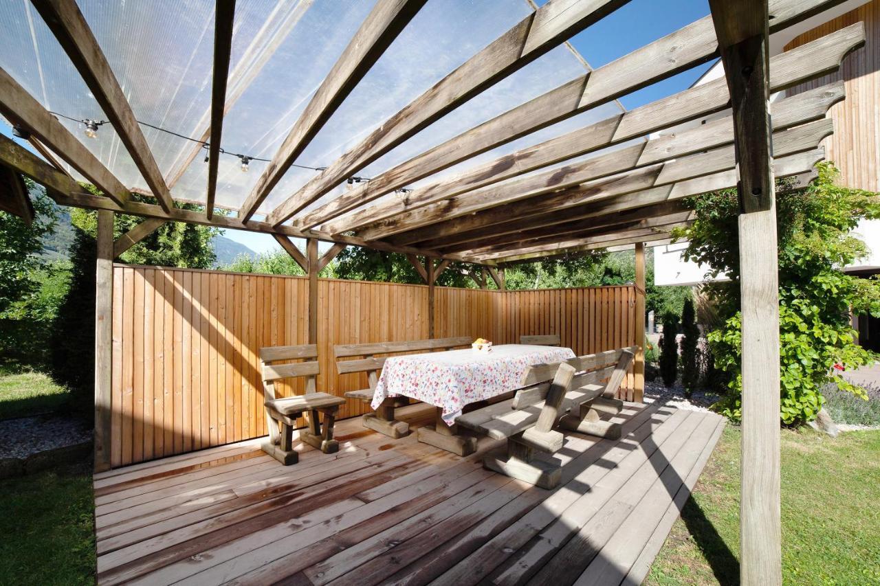 Waalhof Ferienwohnung Golden Ciardes Dış mekan fotoğraf